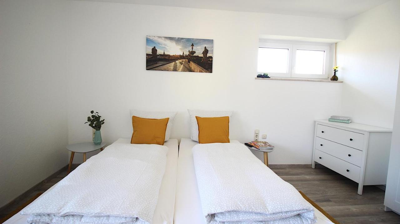 Großzügige Stadtwohnung - Garage, Balkon Apartment *